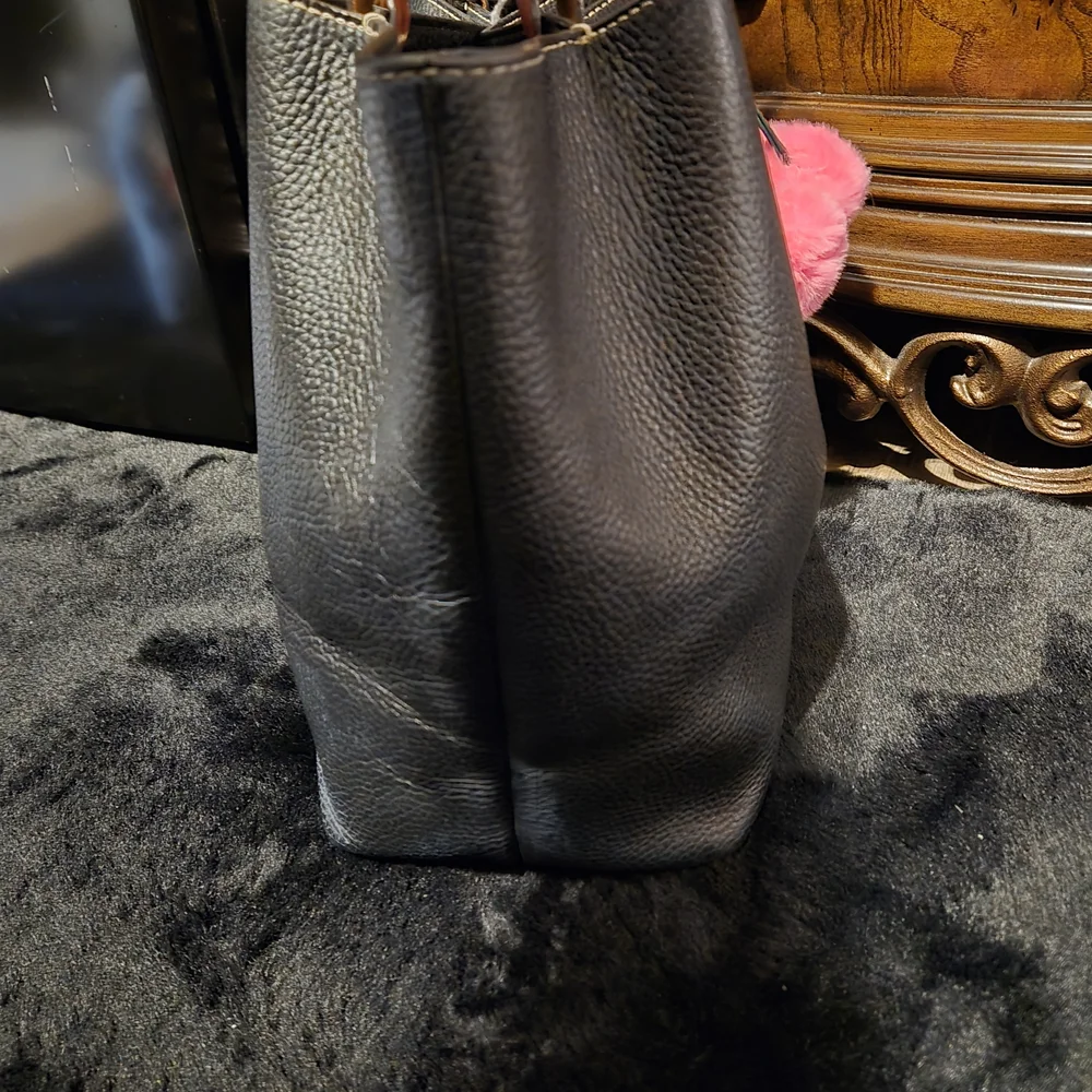 Dooney & Bourke Black Barlow Tote with Pebbled Leather Large